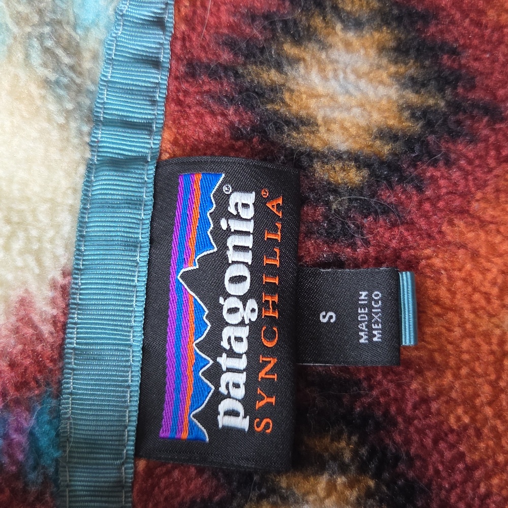 Patagonia Aztec Tribal Synchilla Pullover Fleece Small - Picture 3 of 5